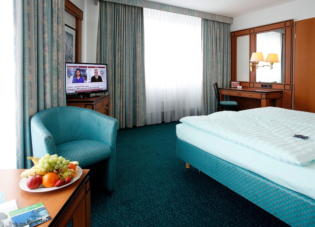 Imagen de la habitación del Hotel Amadeus Frankfurt. Foto 13