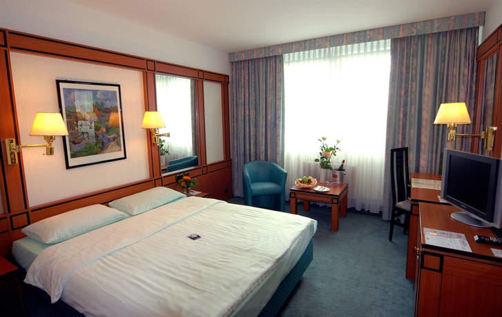 Imagen de la habitación del Hotel Amadeus Frankfurt. Foto 14