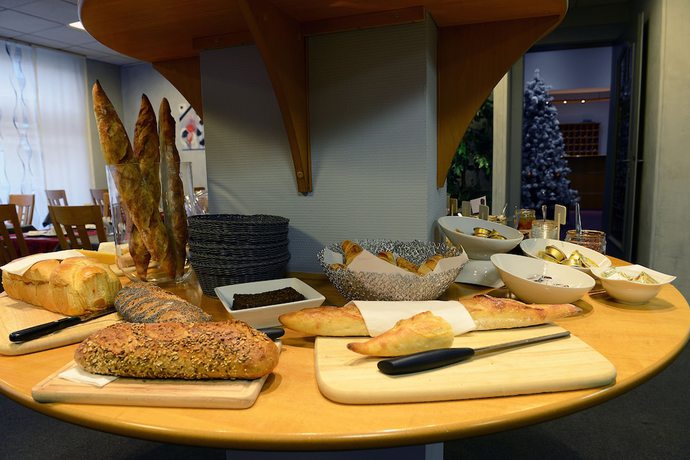 Imagen del bar/restaurante del Hotel Amadeus Hôtel. Foto 6