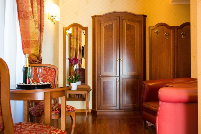 Imagen de la habitación del Hotel Amadeus, Roma. Foto 5
