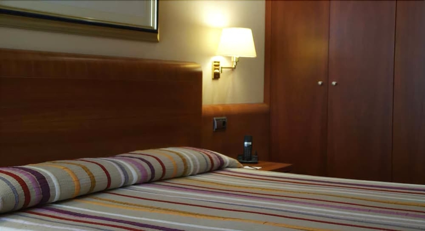 Imagen de la habitación del Hotel Amadeus, Valladolid. Foto 2