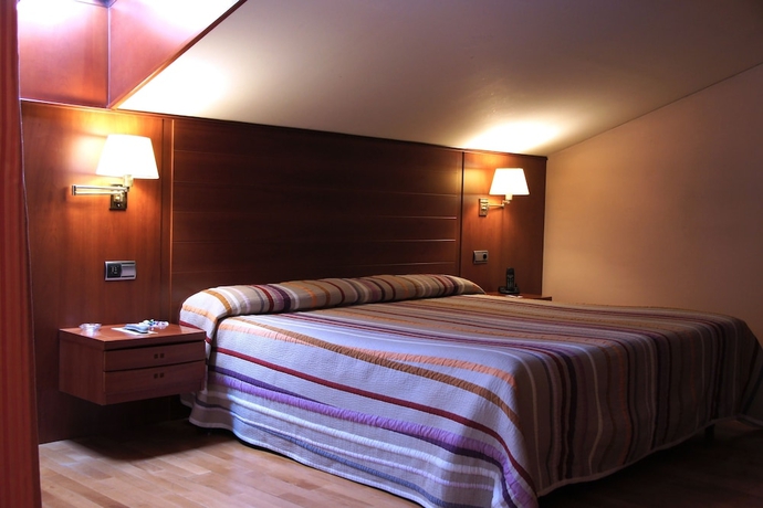 Imagen de la habitación del Hotel Amadeus, Valladolid. Foto 3