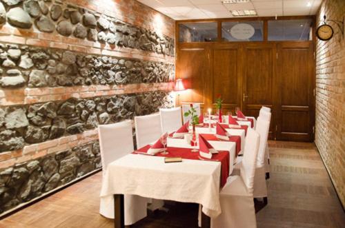 Imagen general del Hotel Amadeus Zielona G&oacute;ra. Foto 4