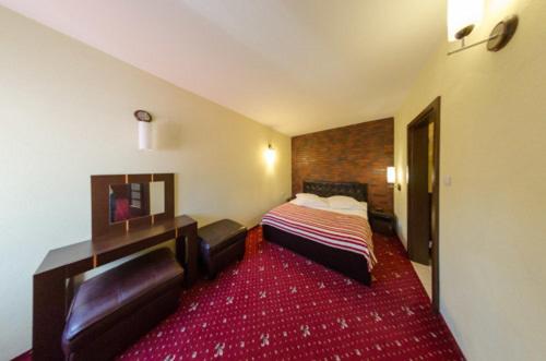 Imagen de la habitación del Hotel Amadeus Zielona G&oacute;ra. Foto 9