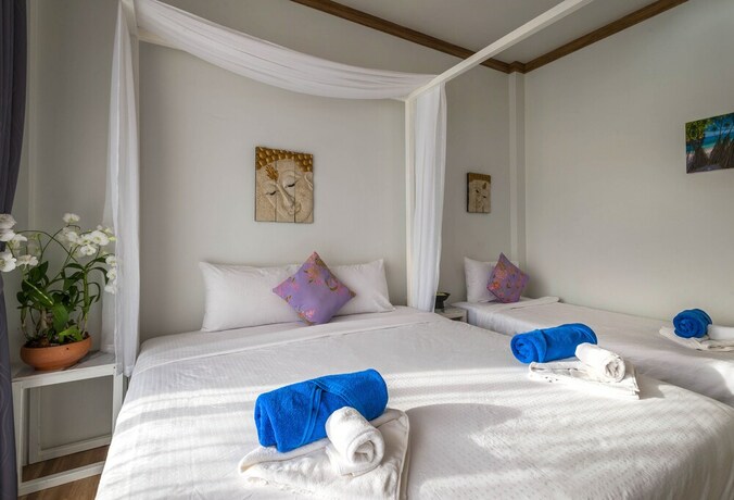 Imagen de la habitación del Hotel Amadha Villas Retreat. Foto 32