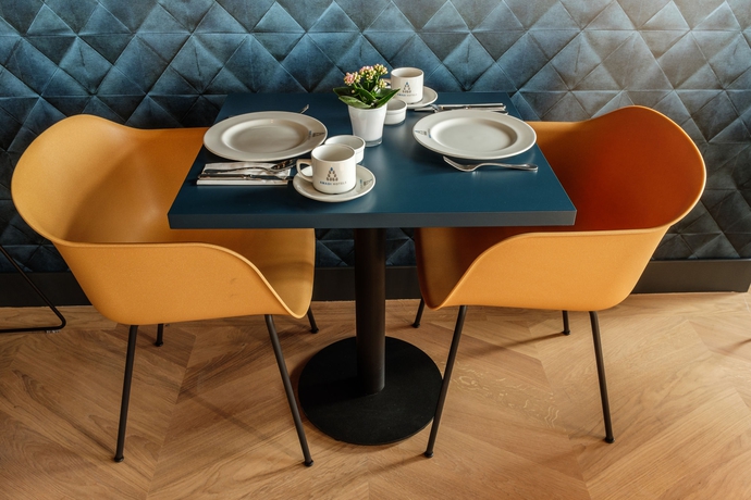 Imagen del bar/restaurante del Hotel Amadi Panorama. Foto 6