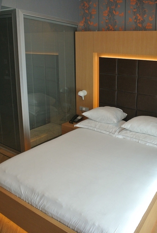 Imagen de la habitación del Hotel Amadi Park. Foto 5