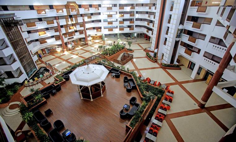 Imagen general del Hotel Amadil Ocean Club. Foto 7