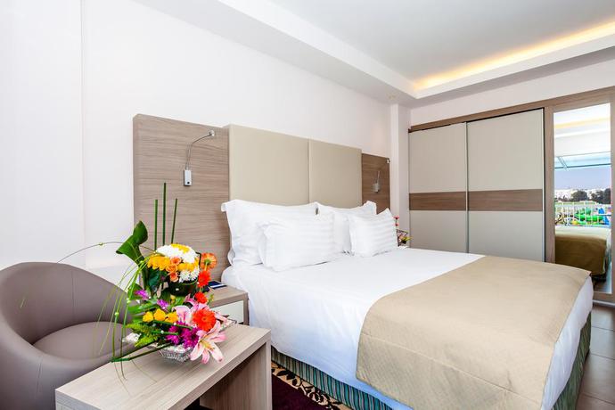 Imagen general del Hotel Amadil Ocean Club. Foto 11