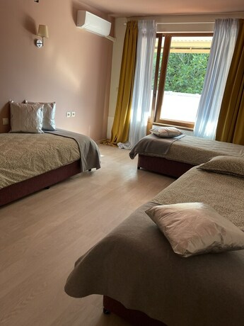 Imagen general del Hotel Amadina Garden. Foto 9