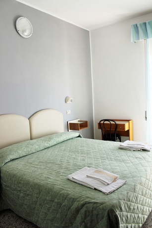 Imagen de la habitación del Hotel Amados. Foto 15