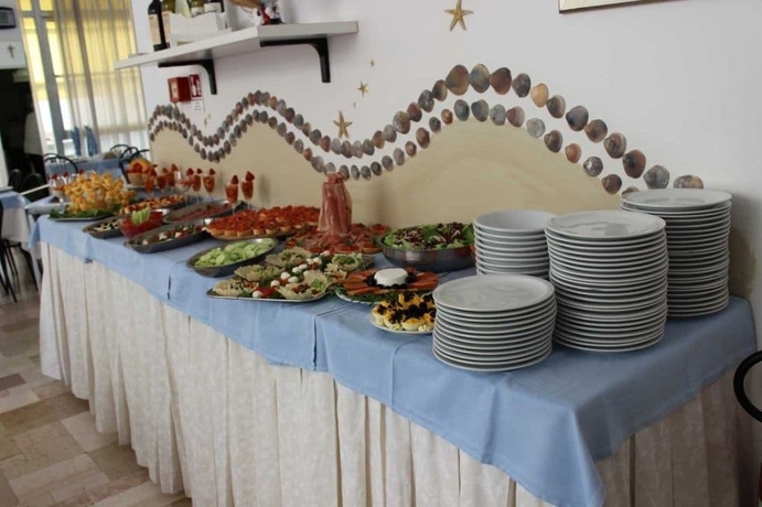 Imagen del bar/restaurante del Hotel Amados. Foto 10