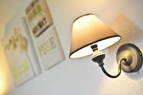 Imagen de la habitación del Hotel Amadour. Foto 9