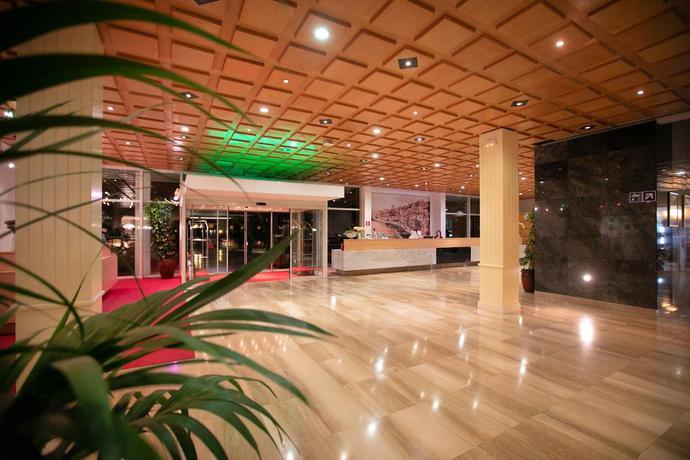 Imagen de los interiores del Hotel Amadria Park Beach Hotel Niko. Foto 15