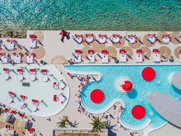 Imagen del bar/restaurante del Hotel Amadria Park Beach Hotel Niko. Foto 13