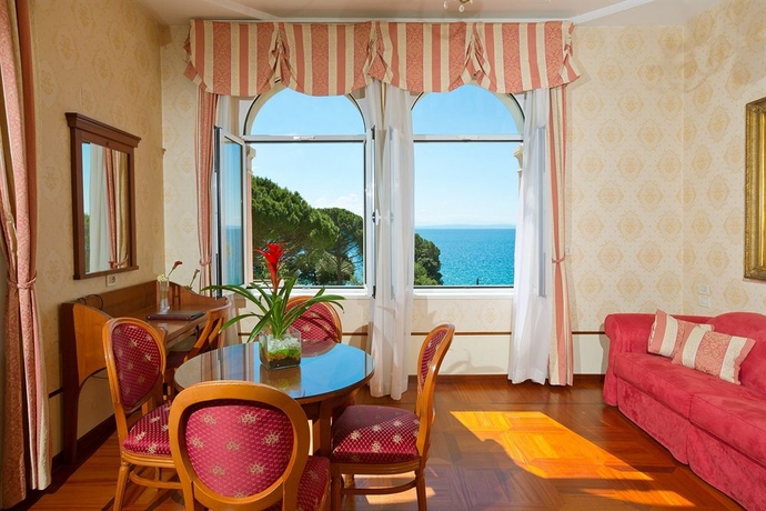 Imagen de la habitación del Hotel Amadria Park Milenij. Foto 9