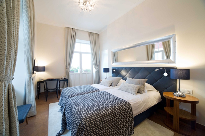 Imagen de la habitación del Hotel Amadria Park Royal. Foto 5