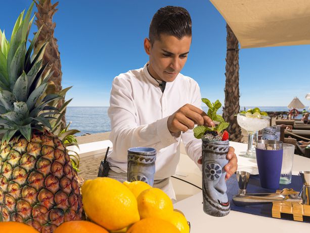 Imagen de los exteriores del Hotel Amàre Beach Marbella - Adults Recommended. Foto 15