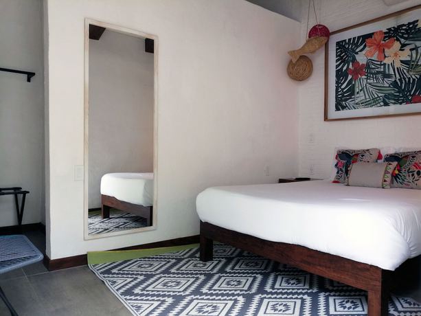 Imagen de la habitación del Hotel Amaia Boutique. Foto 15