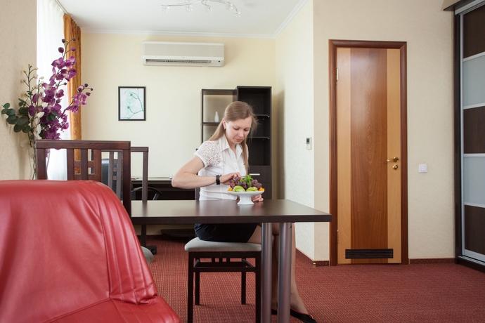 Imagen de los interiores del Hotel Amaks Congress. Foto 4