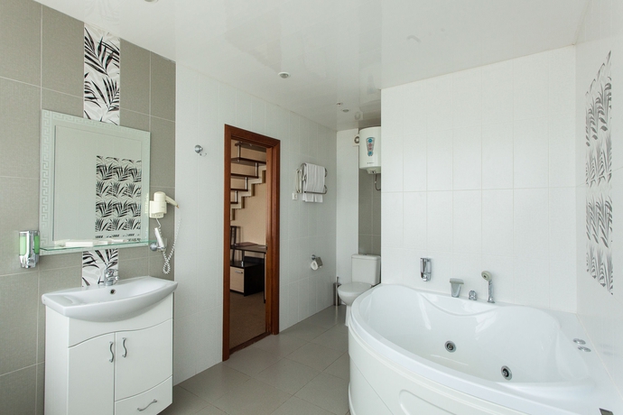 Imagen de la habitación del Hotel Amaks Congress. Foto 2