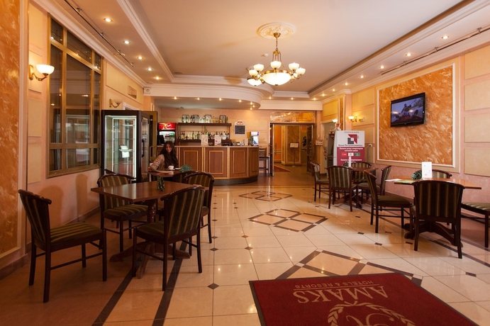 Imagen de los interiores del Hotel Amaks Premier. Foto 15