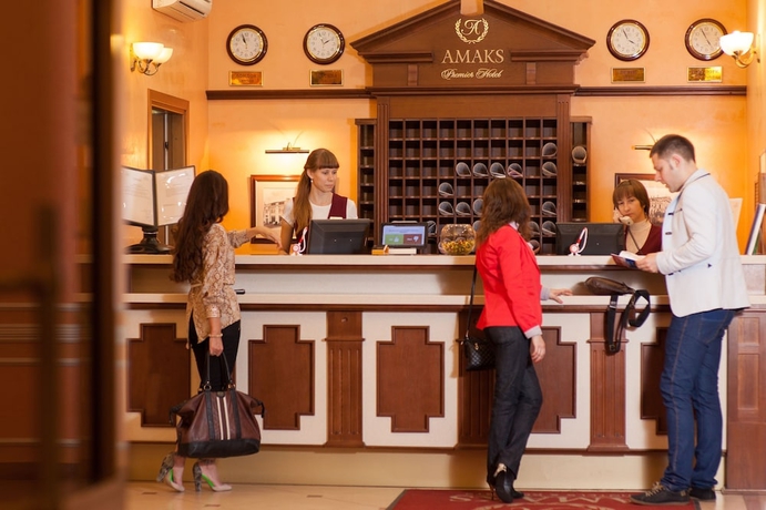 Imagen de los interiores del Hotel Amaks Premier. Foto 19