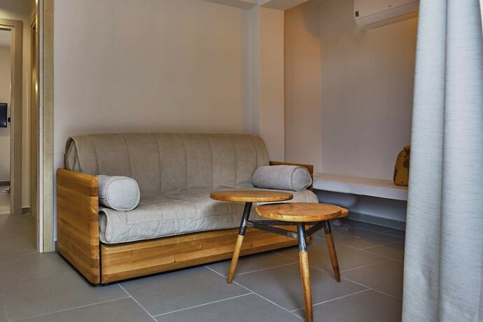 Imagen general del Hotel Amal Kythnos Suites. Foto 4