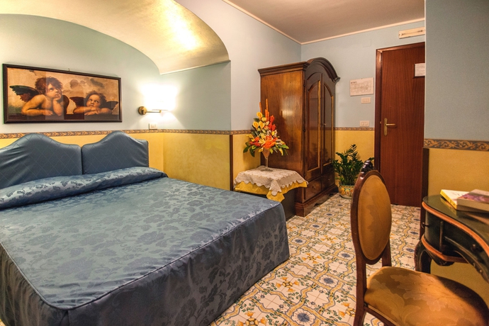 Imagen de la habitación del Hotel Amalfi, Agerola. Foto 15