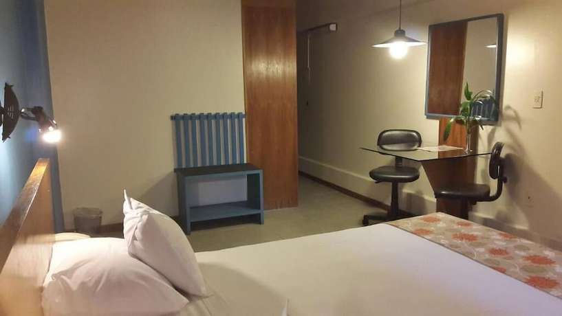 Imagen de la habitación del Hotel Amalfi, Asunci&oacute;n. Foto 8