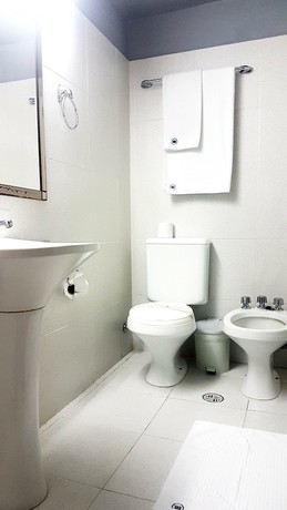 Imagen de la habitación del Hotel Amalfi, Asunci&oacute;n. Foto 15