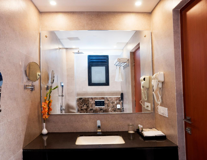 Imagen general del Hotel Amalfi Grand, Patna. Foto 7