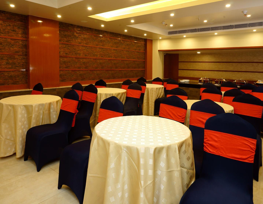 Imagen general del Hotel Amalfi Grand, Patna. Foto 23