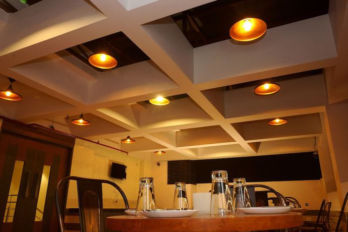 Imagen del bar/restaurante del Hotel Amalfi Grand, Patna. Foto 2