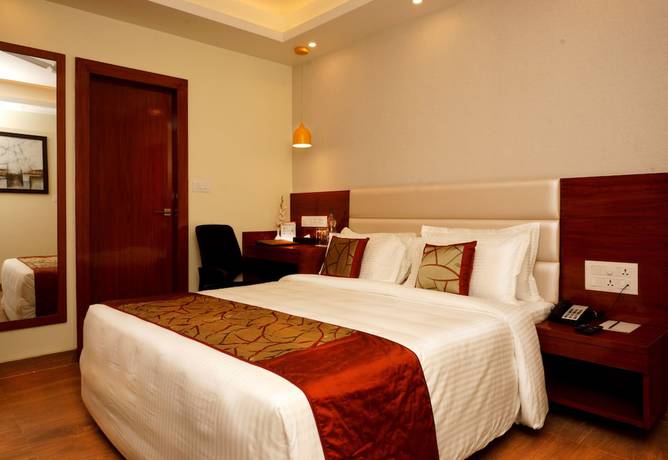 Imagen de la habitación del Hotel Amalfi Grand, Patna. Foto 15