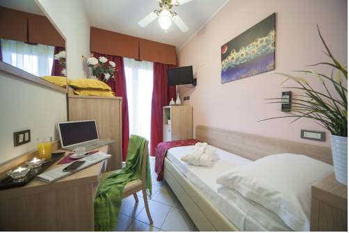 Imagen de la habitación del Hotel Amalfi, Riccione. Foto 1