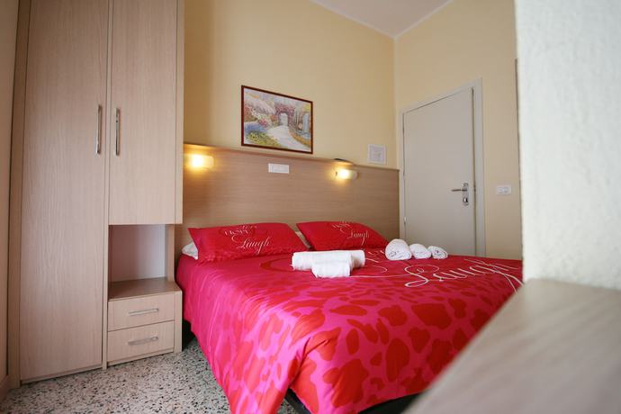 Imagen de la habitación del Hotel Amalfi, Rimini. Foto 9