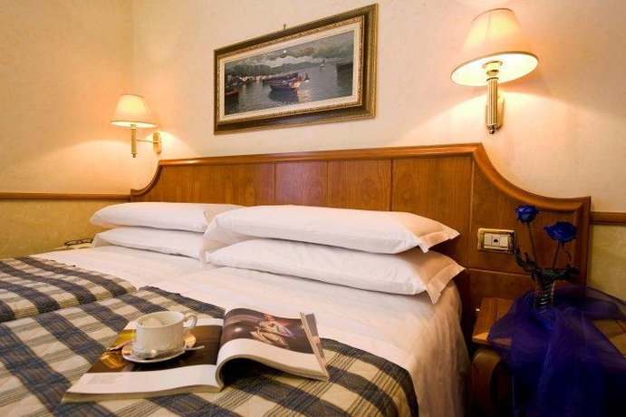 Imagen general del Hotel Amalfi, Roma. Foto 5