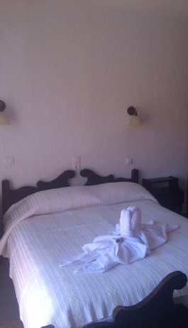 Imagen de la habitación del Hotel Amalia, Aloupi. Foto 3