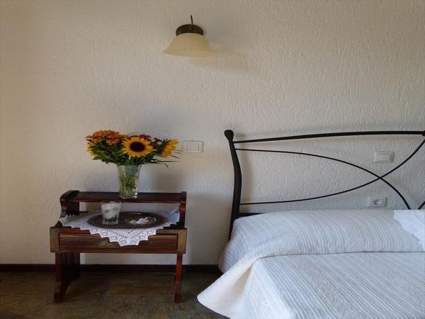 Imagen de la habitación del Hotel Amalia II. Foto 7