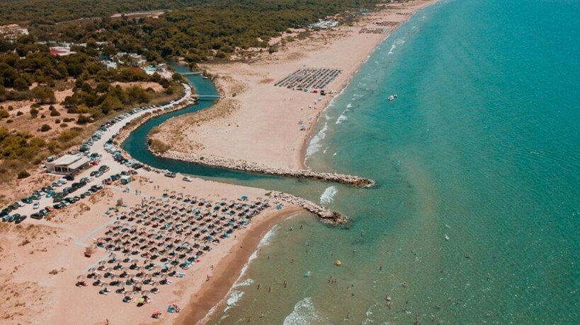 Imagen del bar/restaurante del Hotel Amalia, Kalogria. Foto 23