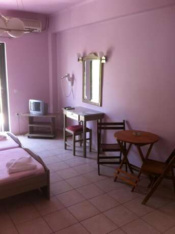 Imagen general del Hotel Amalia, Kalogria. Foto 11