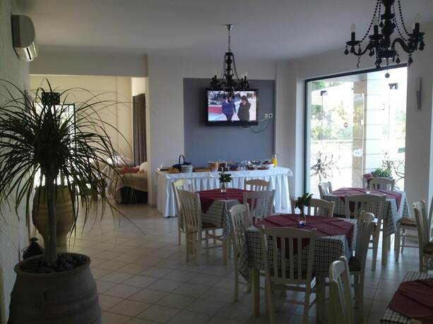 Imagen general del Hotel Amalia, Kalogria. Foto 13