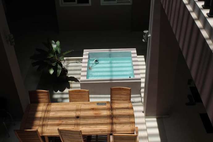 Imagen de la piscina del Hotel Amalia Malioboro. Foto 15