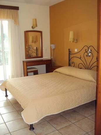 Imagen de la habitación del Hotel Amalia, Paleo Tsifliki. Foto 2