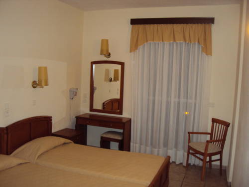 Imagen de la habitación del Hotel Amalia, Paleo Tsifliki. Foto 4
