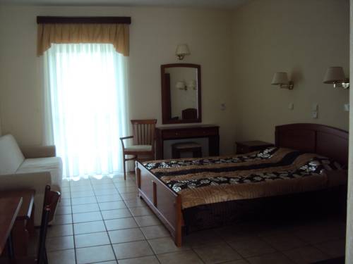 Imagen de la habitación del Hotel Amalia, Paleo Tsifliki. Foto 6