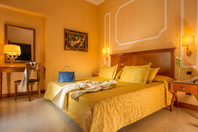 Imagen de la habitación del Hotel Amalia Vaticano. Foto 2