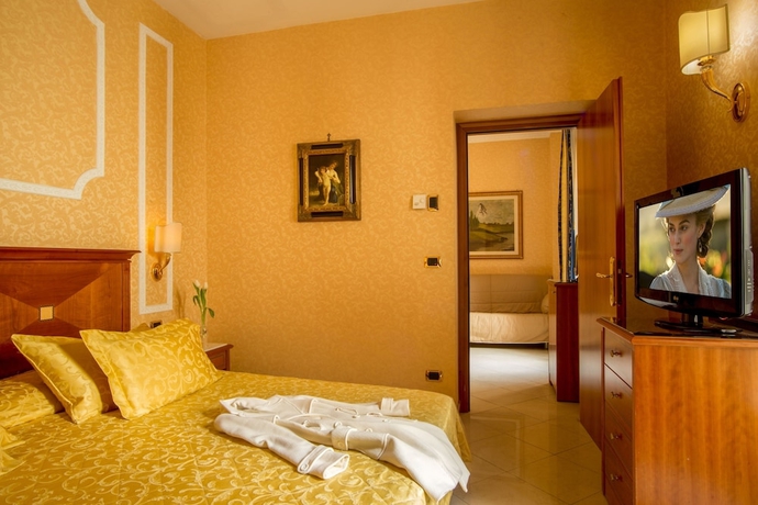 Imagen de la habitación del Hotel Amalia Vaticano. Foto 4