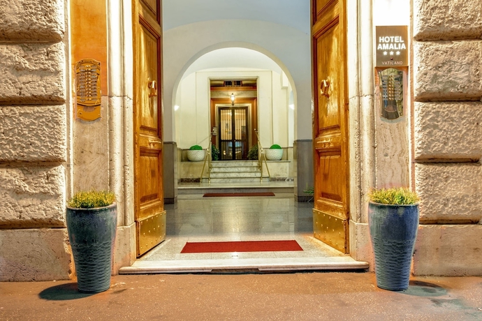 Imagen de los interiores del Hotel Amalia Vaticano. Foto 17